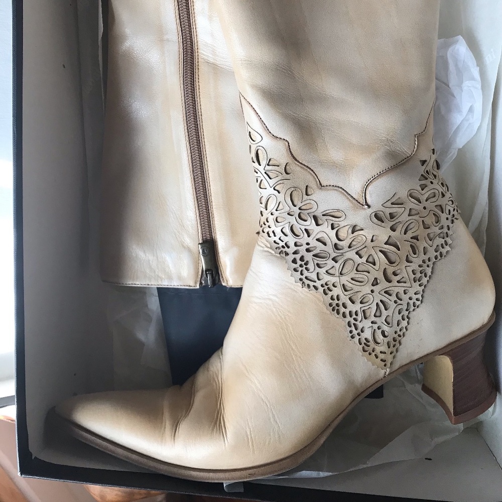 White Cream Leather engraved boots